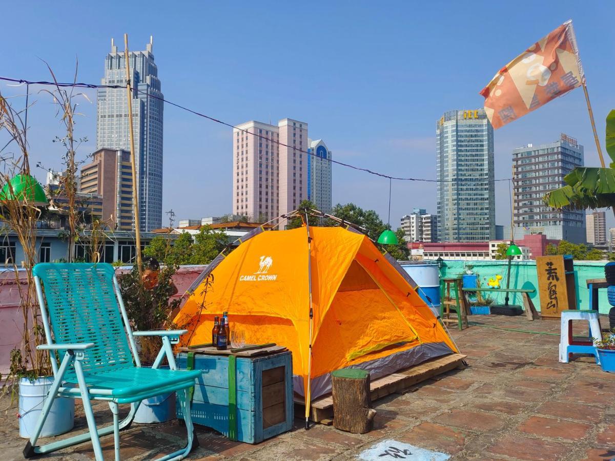 Foshan Cuba Youth Hostel חדר תמונה