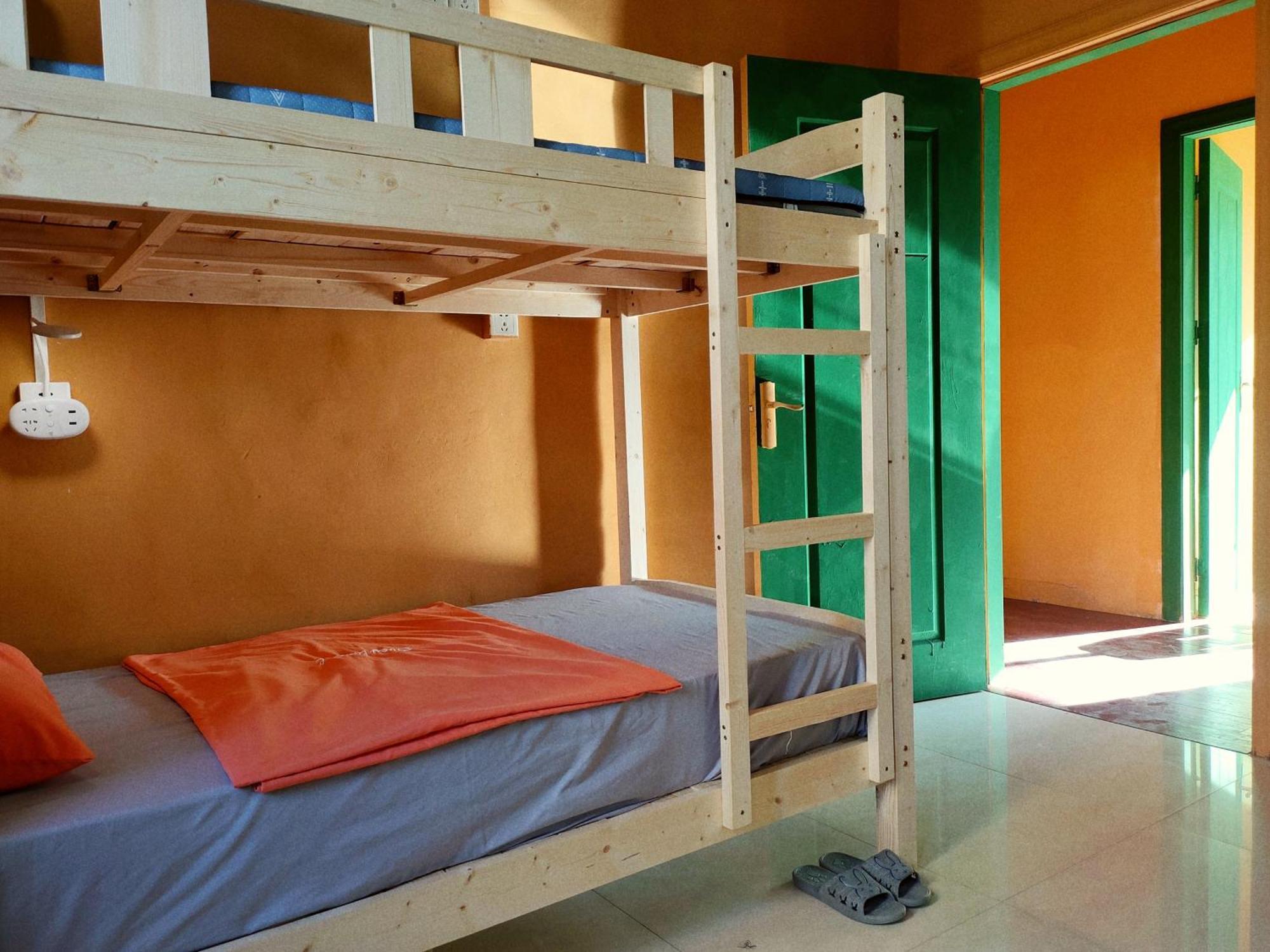 Foshan Cuba Youth Hostel חדר תמונה